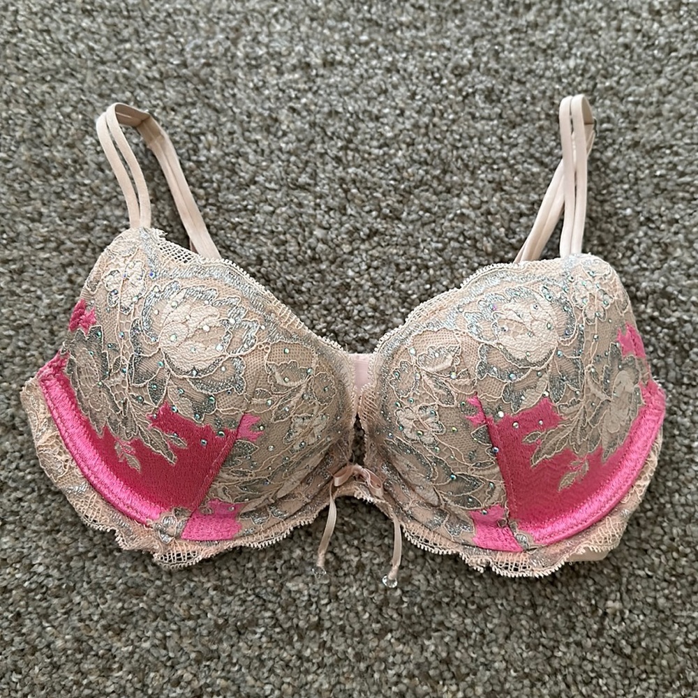 Victoria's Secret Push Up Bra